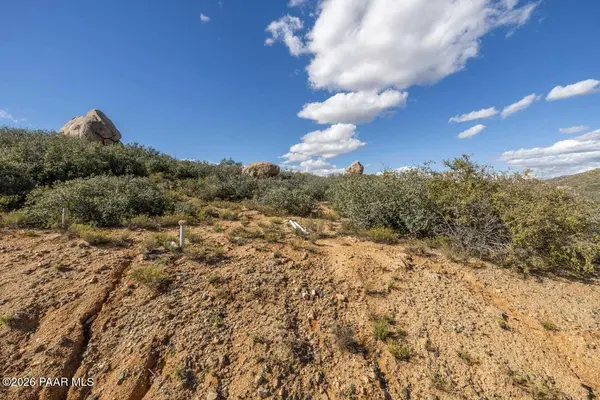 Lot C S Grant Woods Pkwy, Dewey-humboldt, AZ 85327