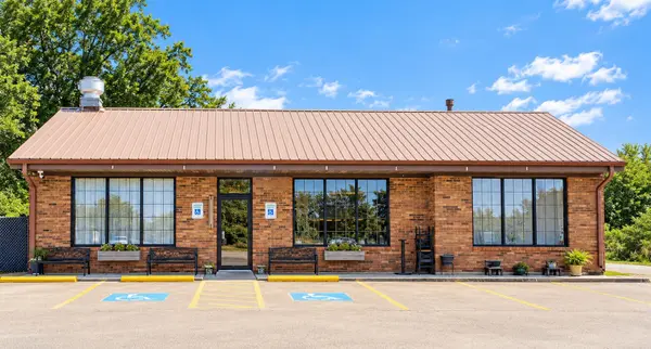 339 E Main St, Auburn, KY 42206