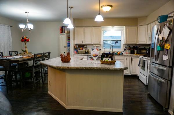 2820 S Chase Ave, Wichita, KS 67217