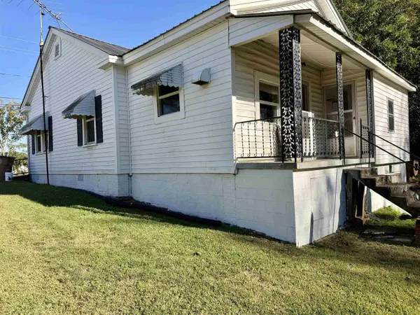 550 Leaman AVE, Whitmire, SC 29178