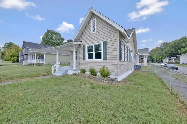 916 Washington AVE, Evansville, IN 47714