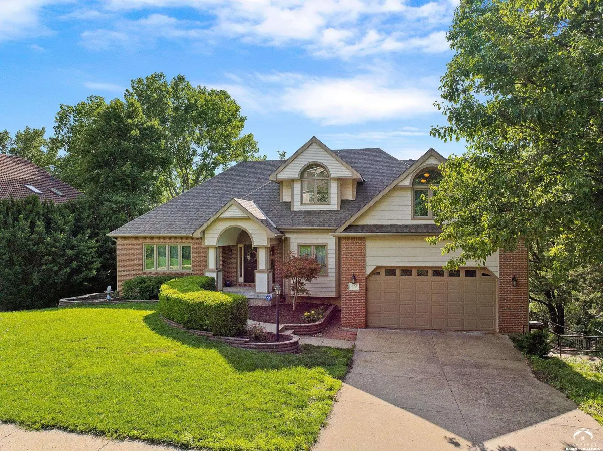 1309 Vantuyl DR, Lawrence, KS 66049