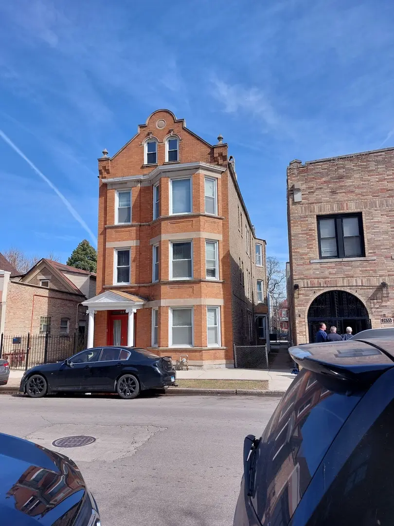 2651 S Lawndale AVE, Chicago, IL 60623