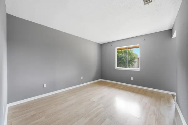 6406 Chimney Creek CIR #B, Austin, TX 78723