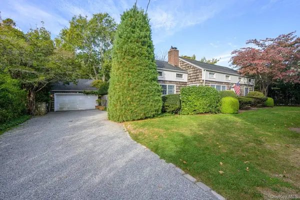 59 Leland LN, Southampton, NY 11968