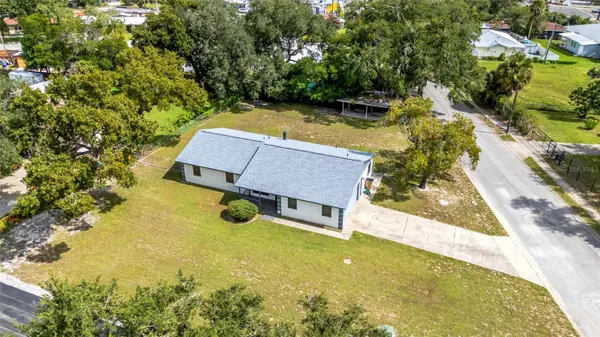 8605 GRANDVIEW DR, Temple Terrace, FL 33617