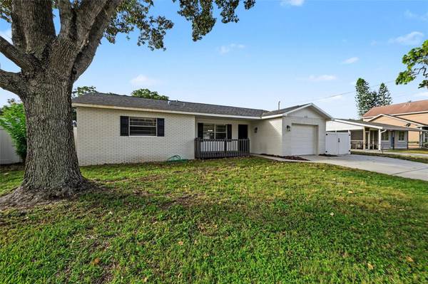 230 MAPLE AVE, Palm Harbor, FL 34684