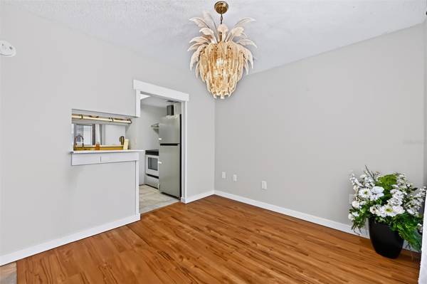 776 100TH AVE N #204, St Petersburg, FL 33702
