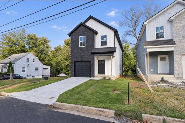 811 Gracey Ave, Clarksville, TN 37040