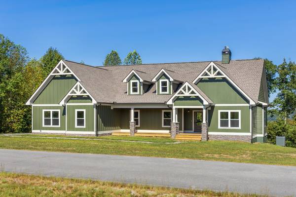 690 Preservation Dr, South Pittsburg, TN 37380