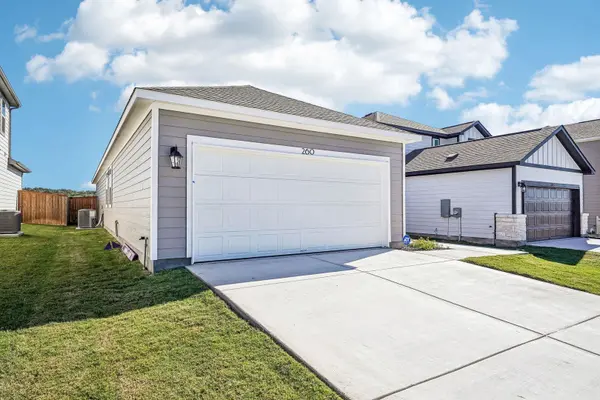 260 Firefox WAY, Jarrell, TX 76537