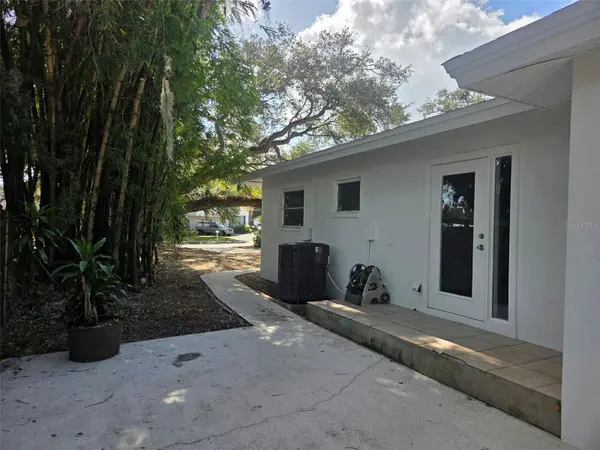 3101 IRVING ST, Sarasota, FL 34237