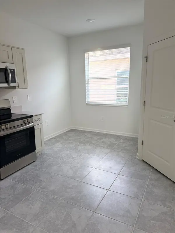 1281 DEEPWATER CIR, Eagle Lake, FL 33839