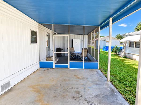 4611 OLIVE DR, Zephyrhills, FL 33542