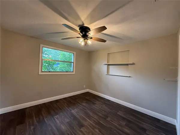 11542 90TH ST, Largo, FL 33773