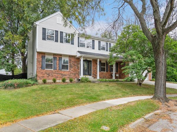 1779 Citadel DR, Naperville, IL 60565