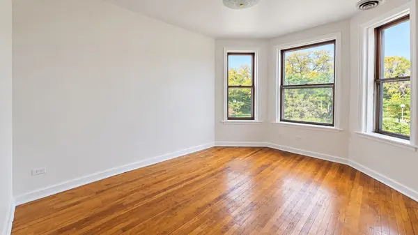 3135 W Augusta BLVD #3W, Chicago, IL 60622