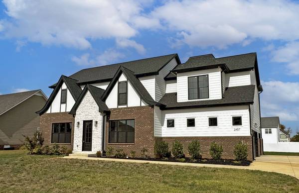 2457 Ellsworth Dr, Clarksville, TN 37043