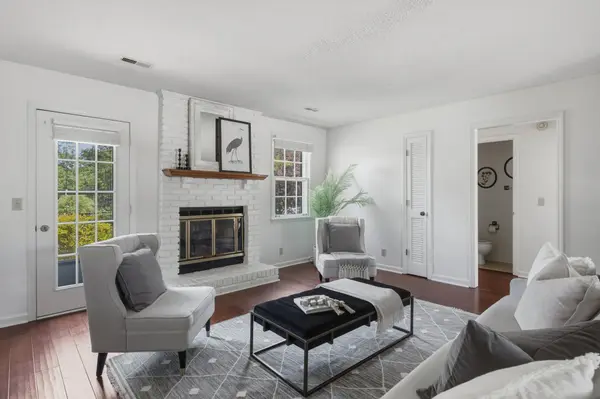 1201 Reelfoot Cir, Nashville, TN 37214