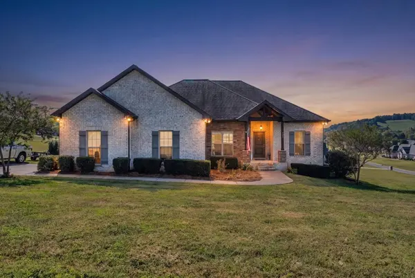 341 Grand View Cir, Normandy, TN 37360