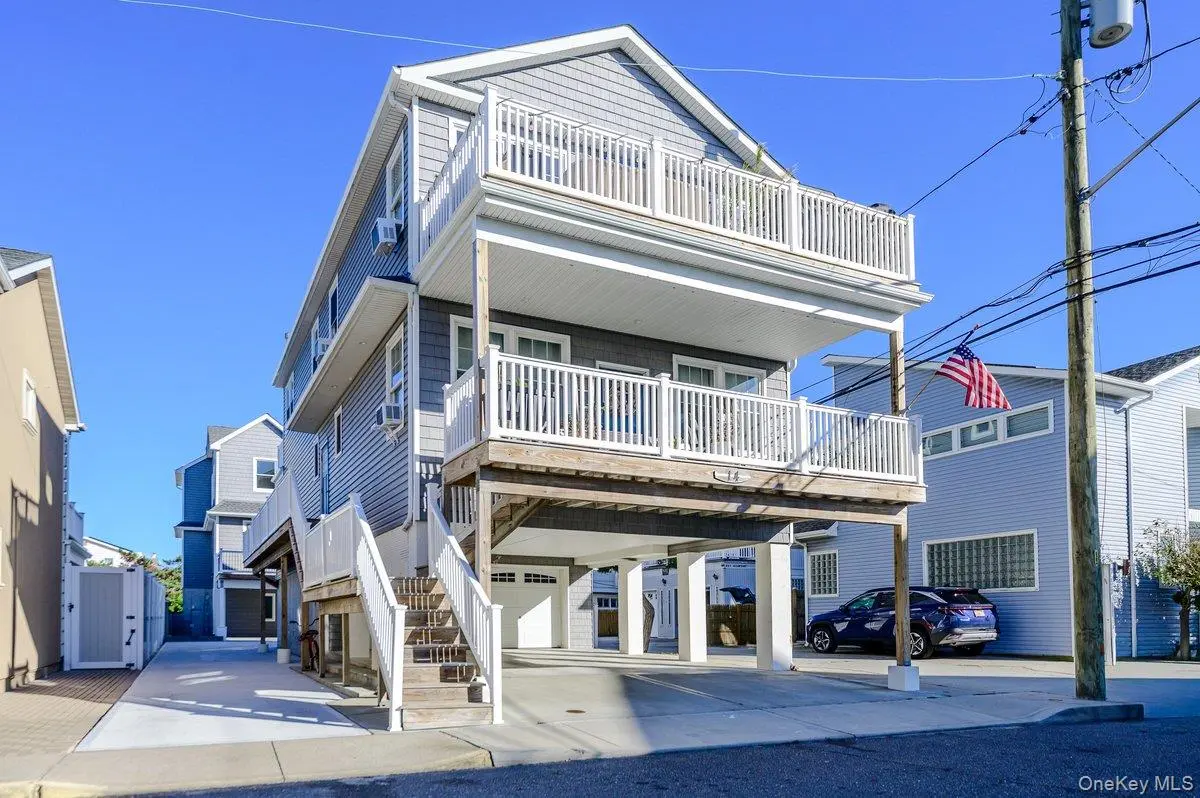 14 Arizona AVE, Long Beach, NY 11561
