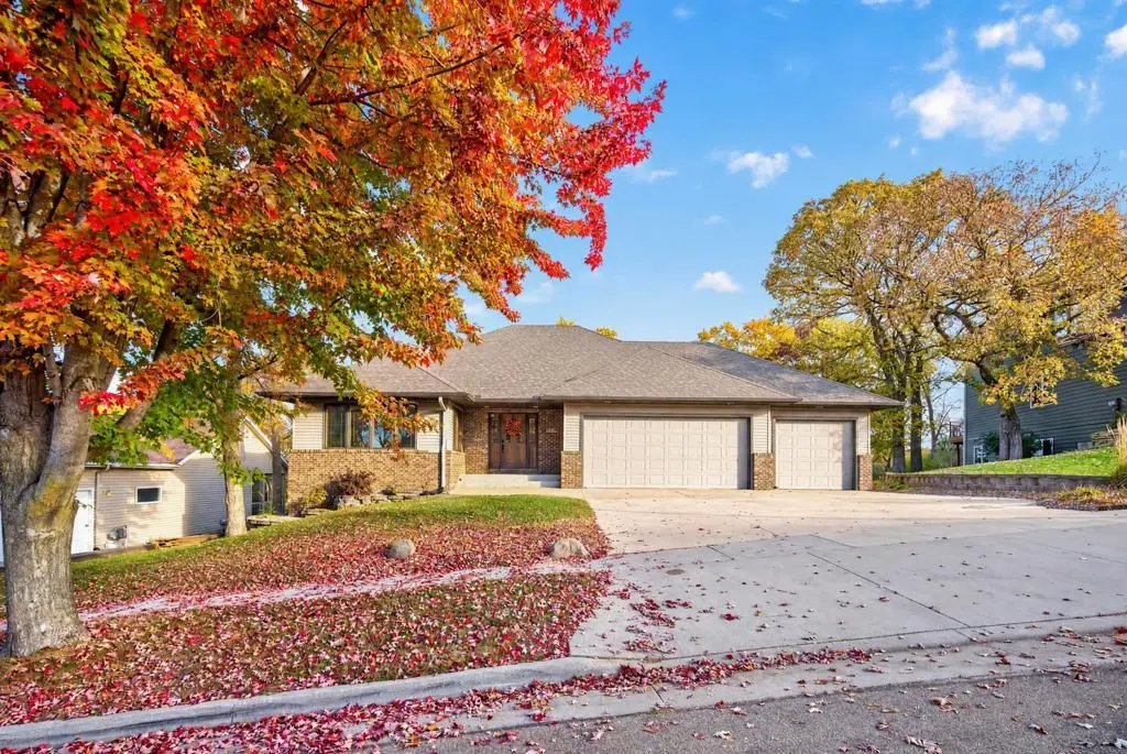 1419 Glendale Hills DR NE, Rochester, MN 55906