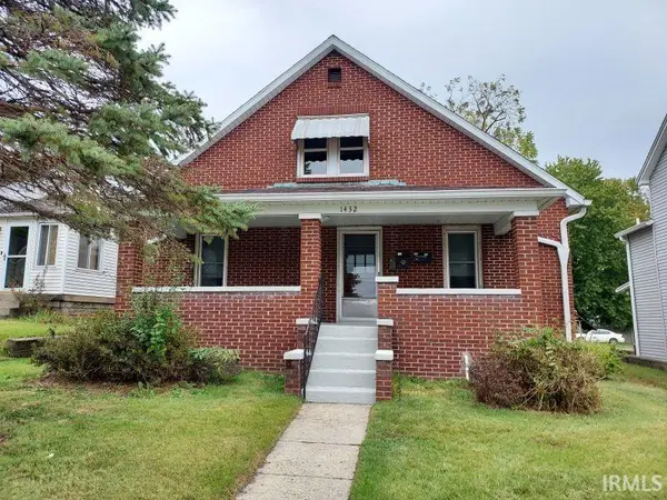 1432 Vine ST, Jasper, IN 47546