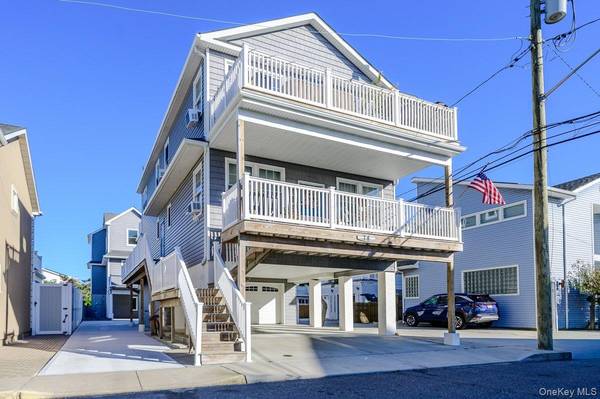 14 Arizona AVE, Long Beach, NY 11561