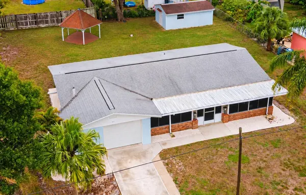 56 WARREN AVE, Englewood, FL 34223