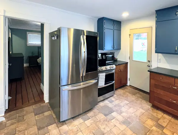 608 Wilkins ST W, Stillwater, MN 55082