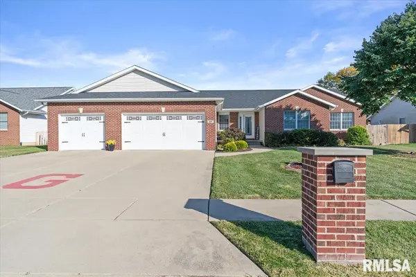 520 PLEASANT CT, Chatham, IL 62629
