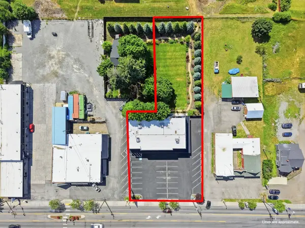 9493 N Government WAY, Hayden, ID 83835