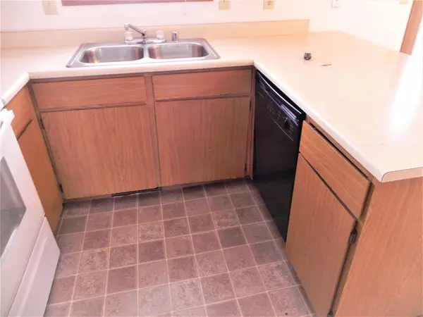 820 S Calvin Rd, Spokane Valley, WA 99037