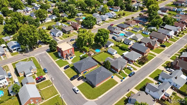 8206-8214 Steffen AVE, Affton, MO 63123