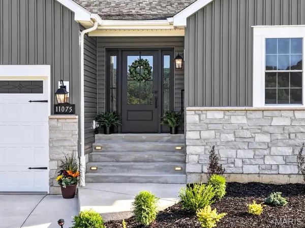 11075 Village DR, Foristell, MO 63348