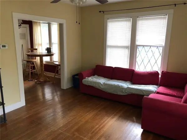 813 W 30th ST, Austin, TX 78705