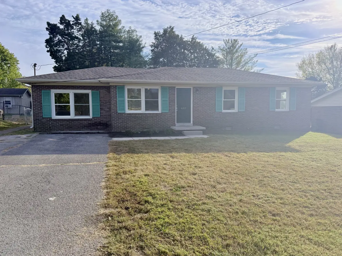 403 Linda Dr, Hopkinsville, KY 42240
