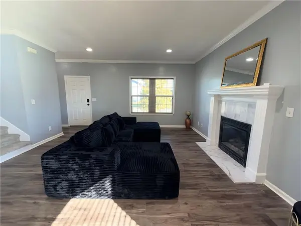 2104 Garfield AVE, Kansas City, MO 64127