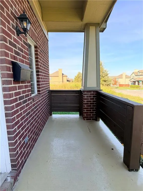 2104 Garfield AVE, Kansas City, MO 64127