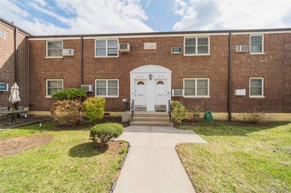 25167 61st AVE #693, Little Neck, NY 11362