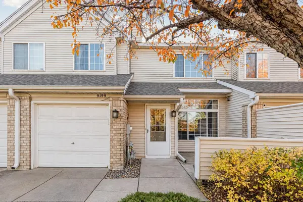 9199 Troon CT, Woodbury, MN 55125