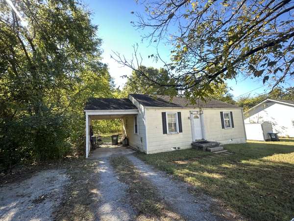 109 Church St, Smyrna, TN 37167