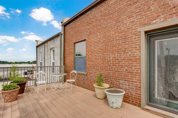 203 E Main ST, Miller, MO 65707