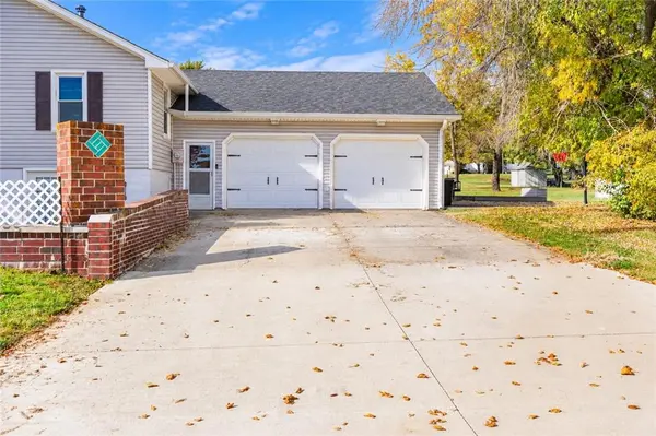 721 E Thompson ST, Maryville, MO 64468
