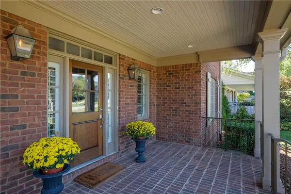 2307 Warfield Ln, Nashville, TN 37215
