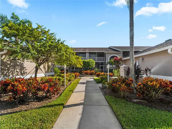 5340 HYLAND HILLS AVE #2422, Sarasota, FL 34241