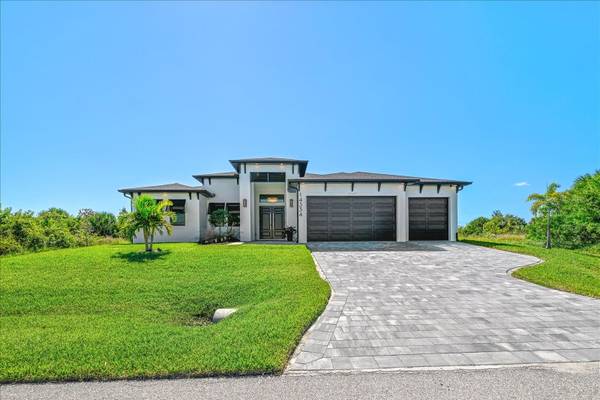 14334 MAYSVILLE CIR, Port Charlotte, FL 33981
