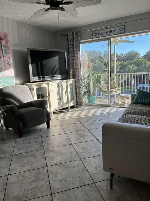 12760 INDIAN ROCKS RD #1049, Largo, FL 33774