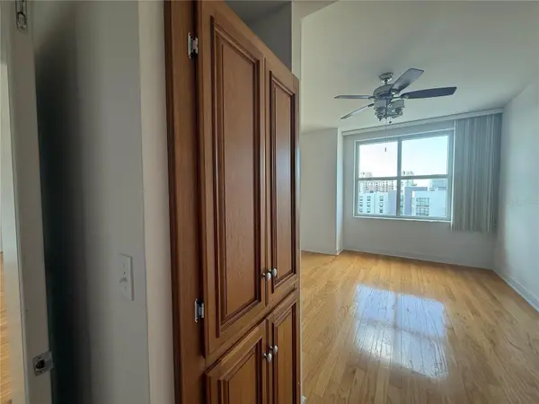 1120 E KENNEDY BLVD #1111, Tampa, FL 33602