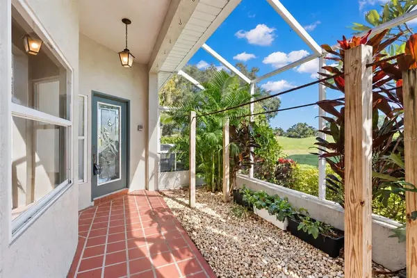759 MASTERPIECE DR, Sun City Center, FL 33573